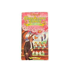 Disney’s Sing Along Songs Zip-A-Dee-Doo-Dah VHS Tape
